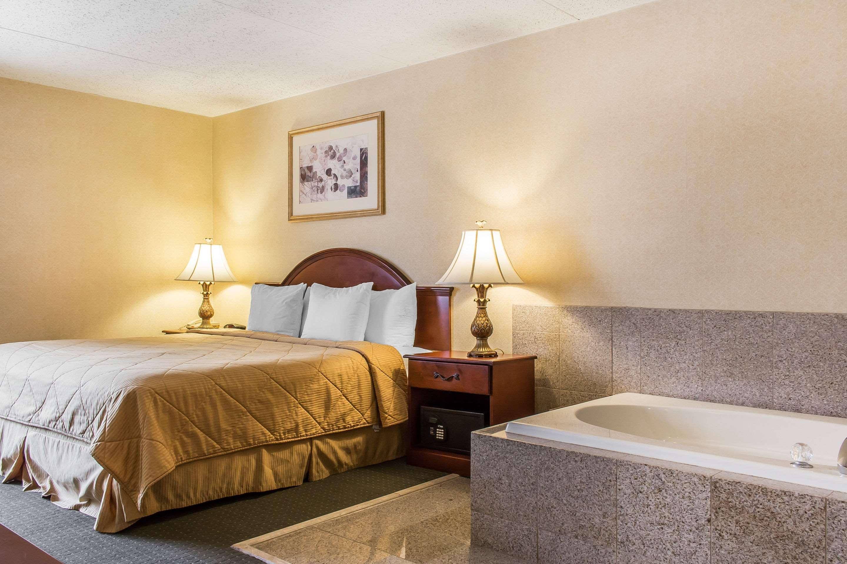 Quality Inn Hackettstown - Long Valley Kültér fotó
